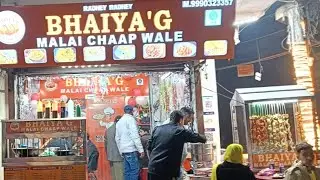 Maa ke haath ka Swad Bhaiya'G ke pass#chinesefood#food#shahdara#maincourse#momosfood#streetfood 