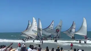 QUE REGATA FOI ESSA?LOGO NA SAÍDA 2 VIROU E 1 QUEBROU NA BARRA DA SUCATINGA