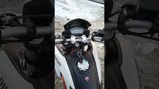DUCATI HYPERMOTARD 939 (2016)