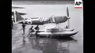 Macchi M.67 and Supermarine S.6 during the Schneider Trophy 1929
