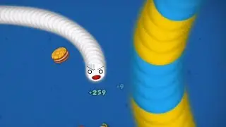I tried playing Worms Zone