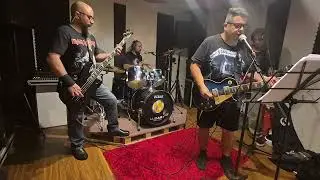 ENQUANTO AINDA OUVE ESSE ROCK'N ROLL. ABRUPTA 