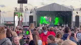 Illuminations switch on 2025