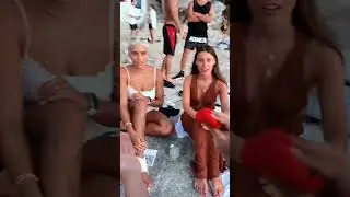 I have been surounded by girls #magicreaction #magician #magic #magictrick #magicball #streetmagic