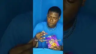 Первый раз пробую Takis Fuego