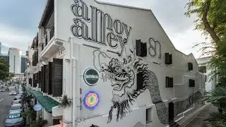 Street Art in Singapore: Dragon mural at Amoy Alley