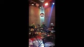 dangdut studio x lighting minimalis
