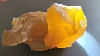 20712 Honey Opal from Ankara Province, Turkey