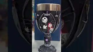 #thenightmarebeforechristmas #enesco #disneytraditions #disneyshowcase #labellaelabestia #disney