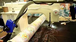 Janome 1600p on the Gracie Quilting Frame.MOV