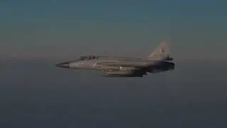 Pakistan Air Force Jets F-16 | JF-17 Escort the Aircraft of King of Jordan