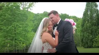 Wedding Bug Studios/The Wedding of Madelyn and Joshua/Blue Mountain Vineyards/Dahlonega, GA