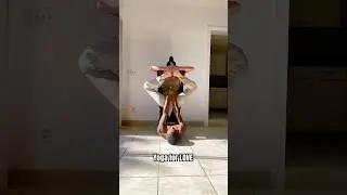 💕Comment &ldquo;love&rdquo; to get link for Love course #loveyoga #acroyoga #couplestherapy #yogacoach