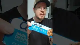 Quest Oatmeal Chocolate Chip Protein Bar - Quick Honest Food Review #questprotein #foodreview