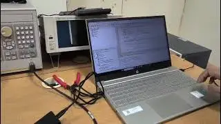 Software-controlled tunable microwave bandpass filter