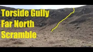 Guide to scrambling Torside Gully Far North in the Peak District