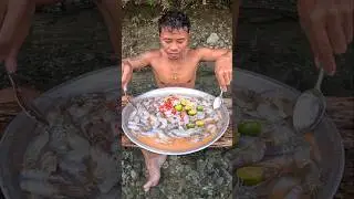 Eating Fresh Raw Shrimp Salad! 🦐🤤