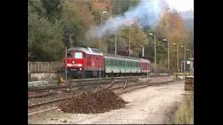 232 und 229 röhren durch den Thüringer Wald zwischen Gräfenroda und Oberhof Herbst 1999