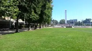 Mediodía en la UdeC... sólido Campanil!