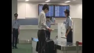 運び屋　vs　税関