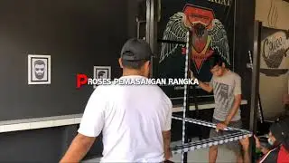 Barbershop minimalis. Warung kopi + potong rambut