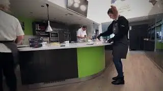 Lunch Bar Slider