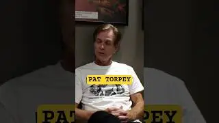 UDAH GAK BISA MAIN PUN, PAT TETAP BERADA DI PANGGUNG