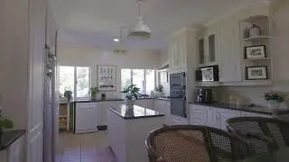 Idyllic Lifestyle Farm in Prime Location &ndash; Rare!