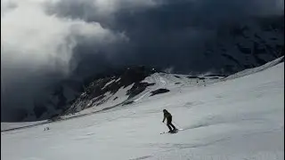 Summer skiing in June in Tignes, La Grande  Motte Glacier 🇫🇷 with