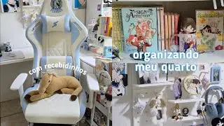 organizando meu quarto: com recebidinhos | cadeira gamer, merch de anime, manhwa bl e +