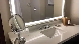 Grand Hyatt Denver Hotel Room Tour!