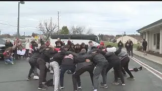 Howland Tigers boys soccer team sent off to state championships by the community