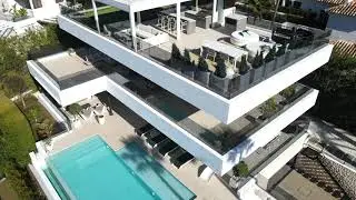 Modern house completely renovated with stunning views in Nueva Andalucía, Marbella