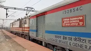 Departure & Acceleration of HOWRAH WAP-5 - Route Diverted Kulik Exp Departs after an Unschedule Halt