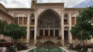 Vie dans la villa Tabatabaei