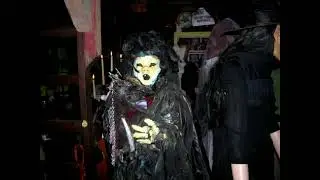 shadow doll( casos warrens)