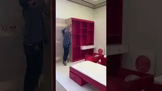 Summer Exhibitions Behind the Scenes