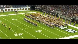 Neck Intro Battle - TxSU vs. Miles - Fieldshow Entrances (2019)