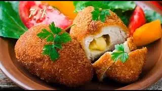 **10 Best Ukrainian National Dishes 🇺🇦 Must-Try Traditional Food