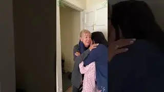 Giving Mom the Sweetest Reunion Surprise#MomAndDaughter#Mom#Reunion#Surprise#FamilyReunion