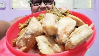 ALMOÇO DE HOJE AQUI NA ROÇA TORRESMO COM PE DE FRANGO 