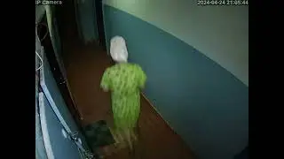 21:06  Выходит неизвестно на что живущая 56