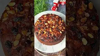 Trending Eggless Christmas Cake Recipe |Plum Cake |Christmas Cake #shorts #christmas