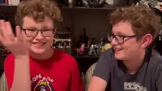 What it’s Like to Be a Twin!