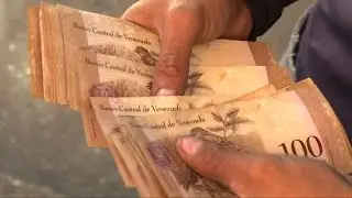 Venezuela's Maduro removes 100-unit banknotes from circulation