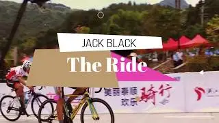 A ride through the green tea fields in Hangzhou - China