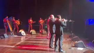 Merry-Achi Christmas with Mariachi Sol de México de Jose Hernández 