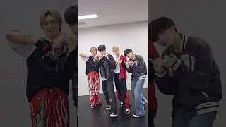 𝐹𝑜𝑟 𝑦𝑜𝑢 🐺🌕 #FUMA & #HARUA & #SOOBIN & #HUENINGKAI #OverTheMoon  #TXT #andTEAM