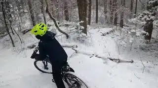 BIKING IN THE SNOW! I CAN'T FEEL MY FACE 2026