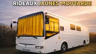 On installe des rideau jaune moutarde !!!